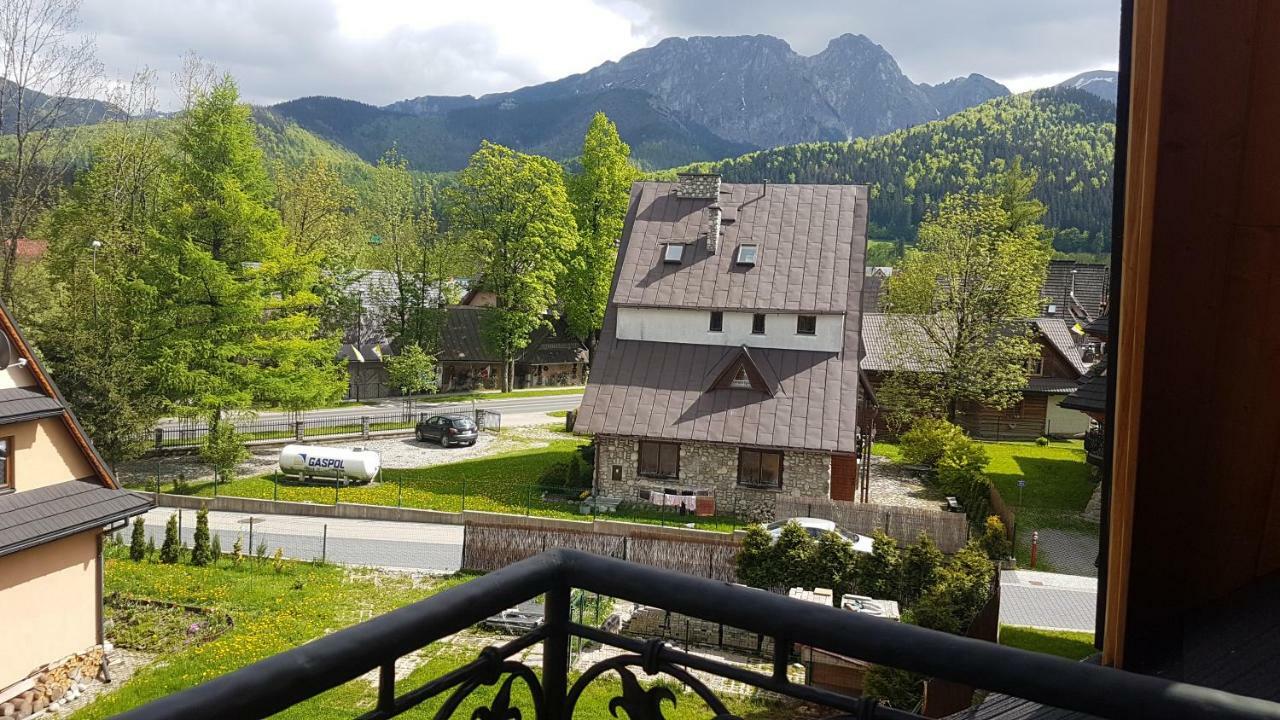 Rezydencja Tatry - Apartament Chamerion 1 ザコパネ エクステリア 写真